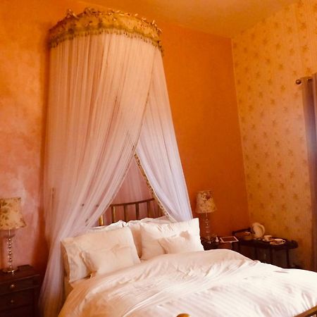 Lokanga Boutique Hotel Антананариву Экстерьер фото