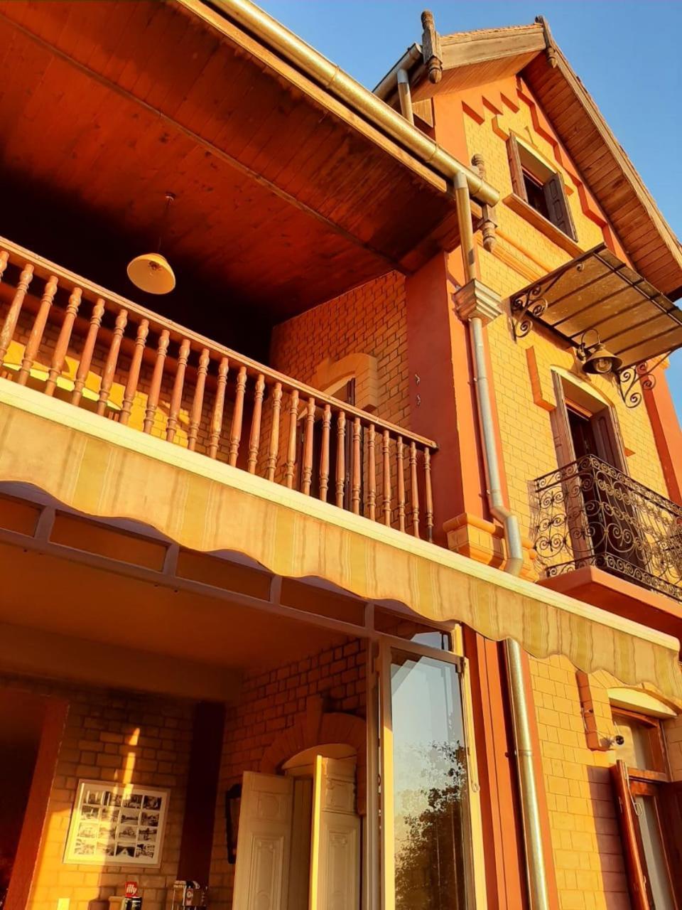 Lokanga Boutique Hotel Антананариву Экстерьер фото